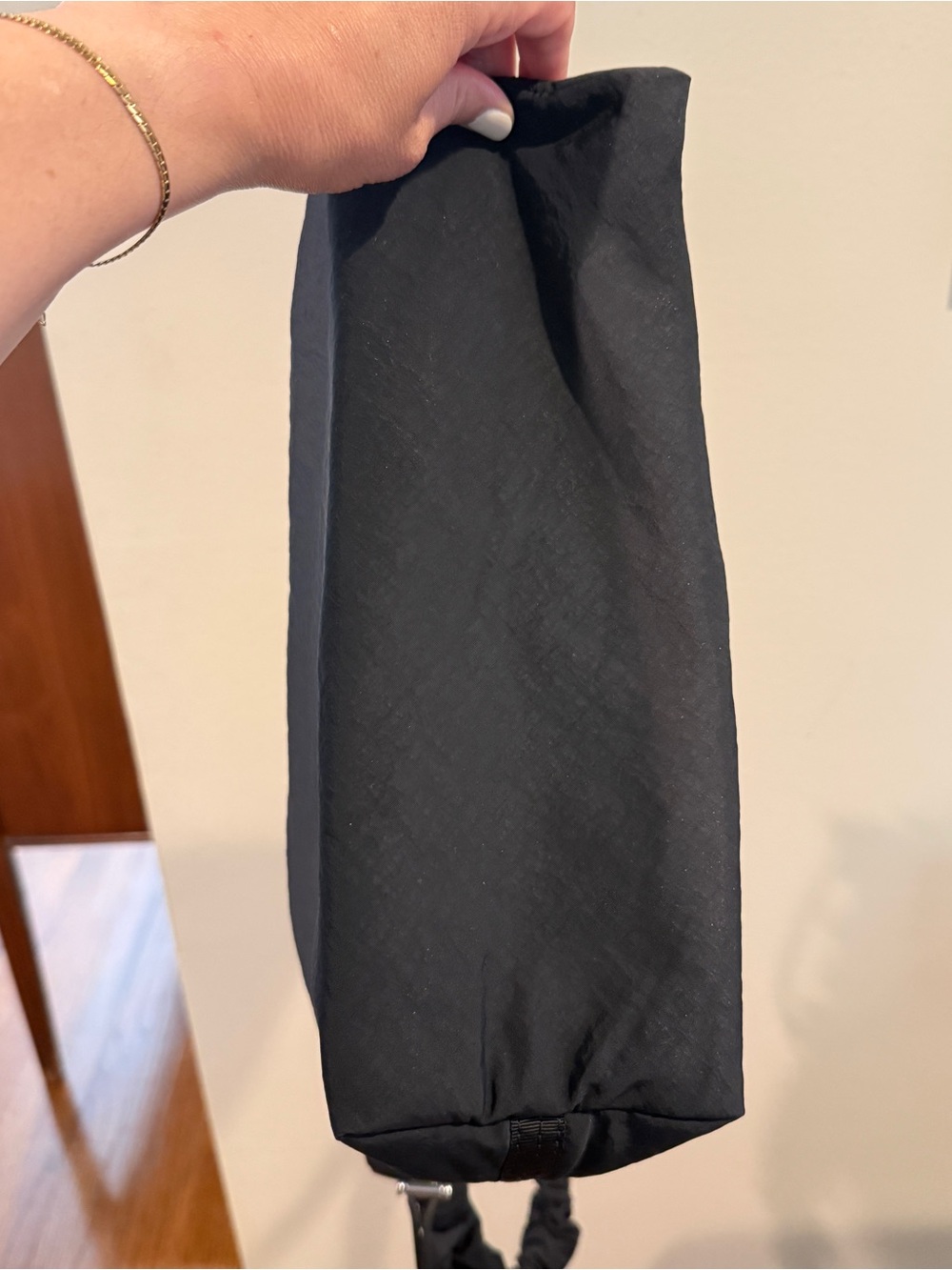 Lululemon athletica Convertible Ruched Crossbody Bag - Black with gray strap - Picture 7 of 7